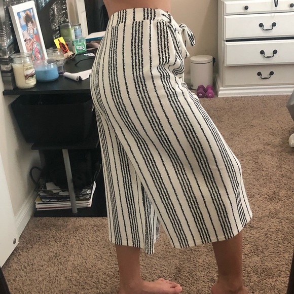 Striped Midi Skirt - Picture 2 of 4